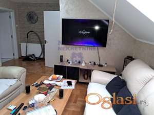 Prodaje se cetvoroiposoban stan u Futogu