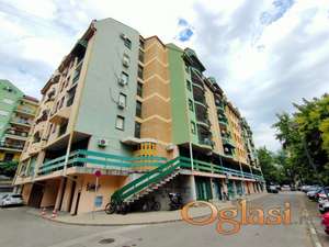 TROSOBAN 103m Novi Sad Vase Stajića PRODAJE SE  Strogi Centar