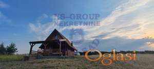 Nova brvnara na placu od 8275m2 - odlična za uživanje