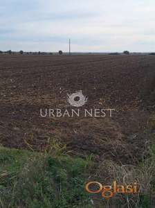 Ugrinovci, atraktivno zemljište 2,27 ha