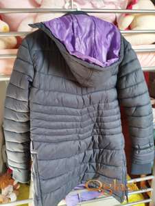 Dečija zimska topla izdužena crna jakna za devojčice uzrasta 8-11 godina