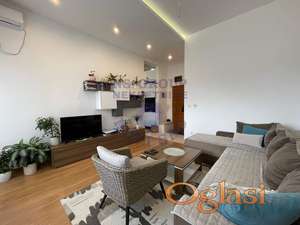 74m2 trosoban stan kod Socijalnog