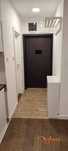 Izdajem novu nameštenu garsonjeru