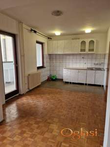 Retko u ponudi, Nova Detelinara, 95m2