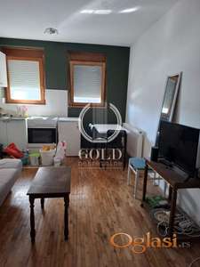 Garsonjera na Rotkvariji 5 minuta od centra