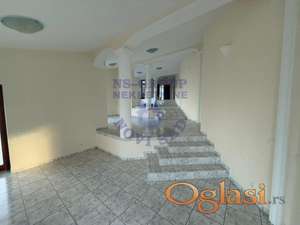 Fenomenalna kuća na Popovici