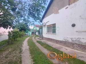 Futog. Glavna ulica. Lepa starija kuća na prodaju! 136m2. 