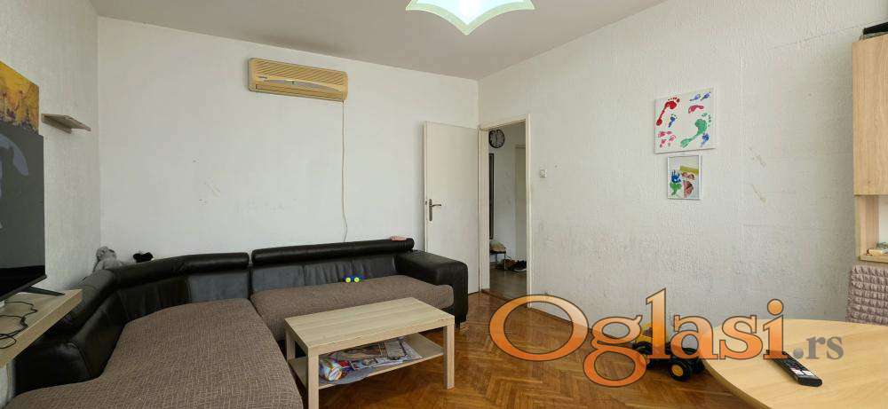 Звездара, Деревня Учителей, Мис Ирбиеве, 2.0 ID# квартиры3052 — фото