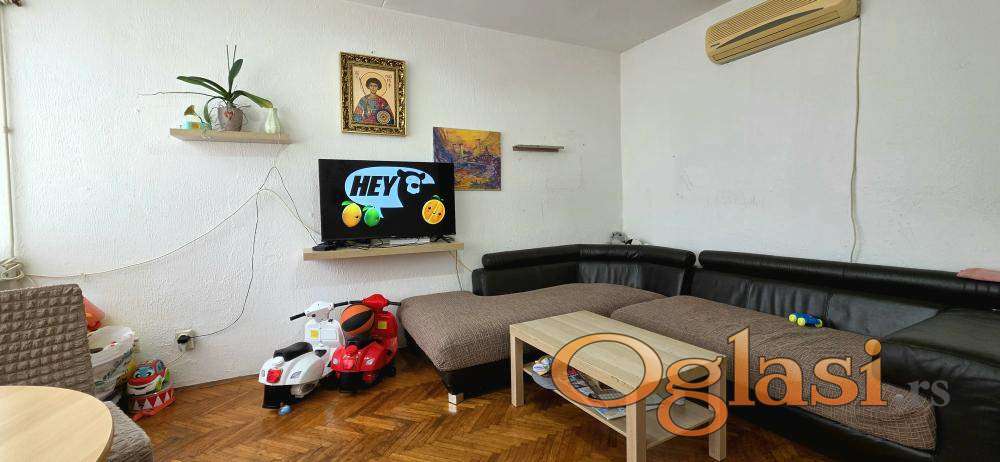 Звездара, Деревня Учителей, Мис Ирбиеве, 2.0 ID# квартиры3052 — фото