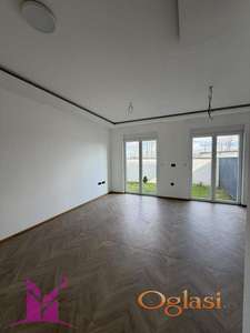 * EKSKLUZIVNO U PONUDI - Novi Sad  *