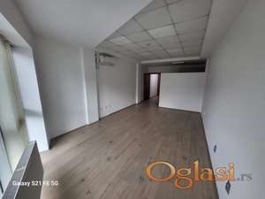 Novi Sad, Centar, Poslovni prostor, 36m2, 300eura