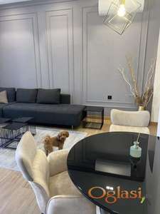  LUKSUZAN DVOSOBAN STAN, PET FRIENDLY, CENTAR