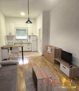PETROVARADIN - SADOVI - 27.00 m2