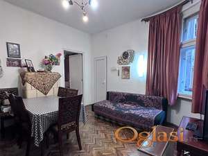 Prodajemo 2.0 stan u srcu Vračara, Mutapova, 46m2