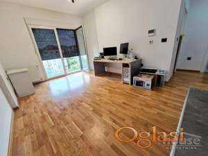 STAN - NOVI SAD - BULEVAR - 40m2 - 132000 evra