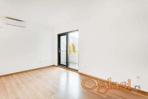 Dvosoban, neuseljavan stan u Pupinovoj palati