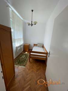 Izdaje se trosoban stan na Podbari – 59 m²