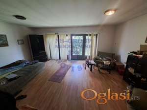 Kuća na Sajmu, vredi pogledati