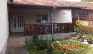 - 116m2 - Odlična kuća u Somboru - 702m2 plac -