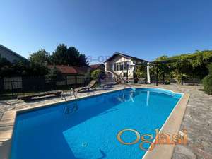 552780-Spratna vila-370m2-Adice