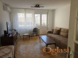 ODLIČAN TROSOBAN STAN NA GRBAVICI