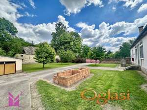 * Plac u Golubincima *