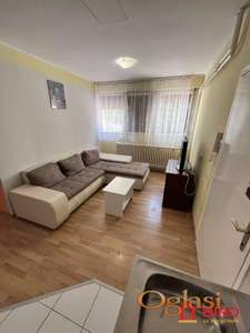 * * * DVOIPOSOBAN STAN U BLIZINI UNIVERZITETA * * *