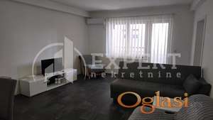 Izdaje se odličan stan u centru Niša, 54m2