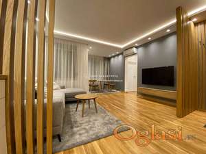 Izdavanje stanova Vracar/Trosoban lux stan,novogradnja