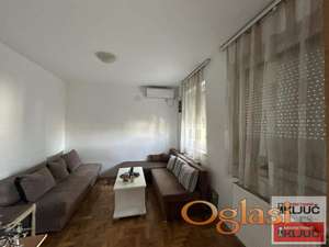 BULEVAR EVROPE, 25m2, Garsonjera, Nameštena