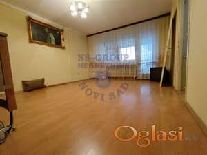 Odličan dvosoban stan na Novom Naselju!