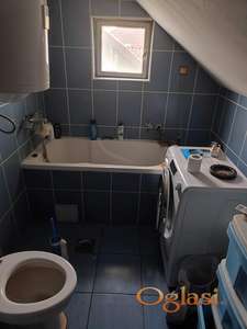 Prodajem kuću u Kaću