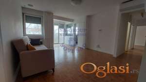 Troiposoban stan-Socijalno 75m2