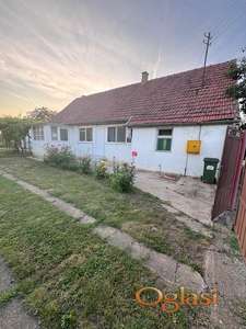 Stepanovićevo,Kuća 104m2,na placu od 1.461m2,voćnjakom i pomoćnim objektima