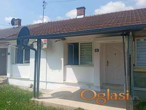 Odlična prizemna kuća u Čačku !