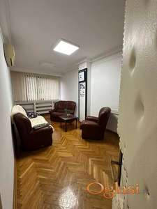 Senjak,70km ,2 sprat odličan pogled,