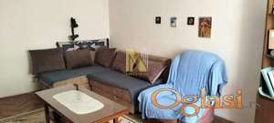 Komforan trosoban stan na atraktivnoj lokaciji (CENTAR)