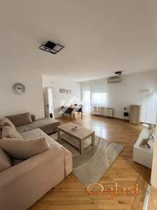 Izdaje se PET FRIENDLY RENOVIRAN trosoban stan na Novoj Detelinari !! ID#6320