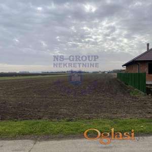 Odličan plac, uknjižen