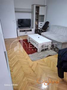 Izdaje se odličan stan na Bulevaru Nemanjića, 30m2
