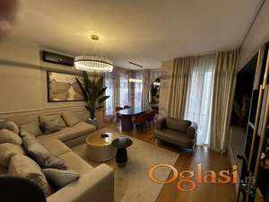 LUX nekretnina na jednoj od najatraktivnijih lokacija u gradu!