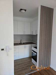 Nov stan 45 kvm centar grada