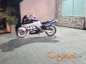 Yamaha fz750