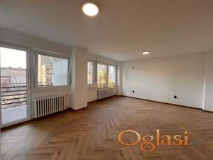 CENTAR SOCIJALNO-DVOIPOSOBAN PREMIUM