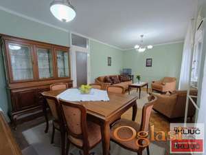 Trosoban stan 70 m², Novo Naselje, Novi Sad