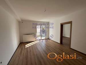 Dvosoban stan na  Adicama