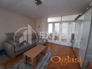 Izdaje se dvosoban stan preko puta Zone 2, 52m2 + terasa 7m2