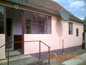 Putinci, prizemna kuća, povoljno