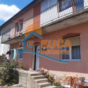 Porodična kuća u naselju Branko Bjegović 240m2