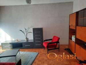 Dvosoban namešten stan - Liman 1 (350e) - PET-FRIENDLY